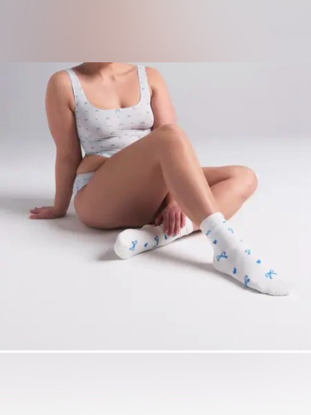 🎀 SKIMS 👰‍♀️ Intarsia Sock 2-Pack | Marble and Cloud Bow Print | S | NWT 🏷️